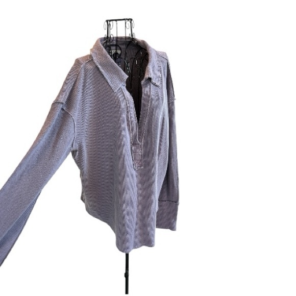 We The Free Distressed V-Neck Collared Waffle Top Heathered Purple Size Large - Picture 2 of 11